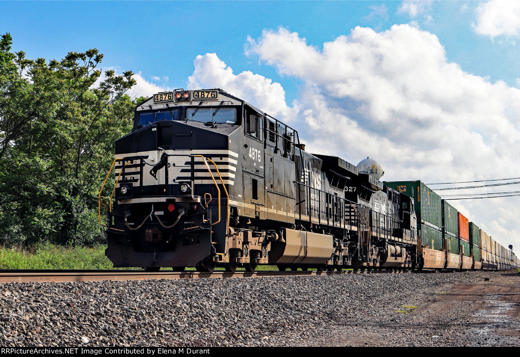 NS 4876 on 28X